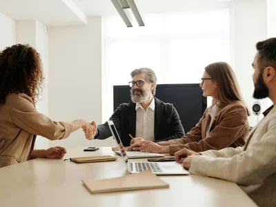 Die Vorteile eines Headhunters im Rekrutierungsprozess