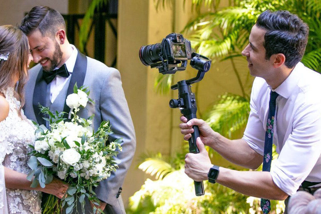 Hochzeit Videograf Düsseldorf: Wie Sie sicherstellen, dass Ihr Hochzeitsvideo die besten Momente der Brautvorbereitungen einfängt