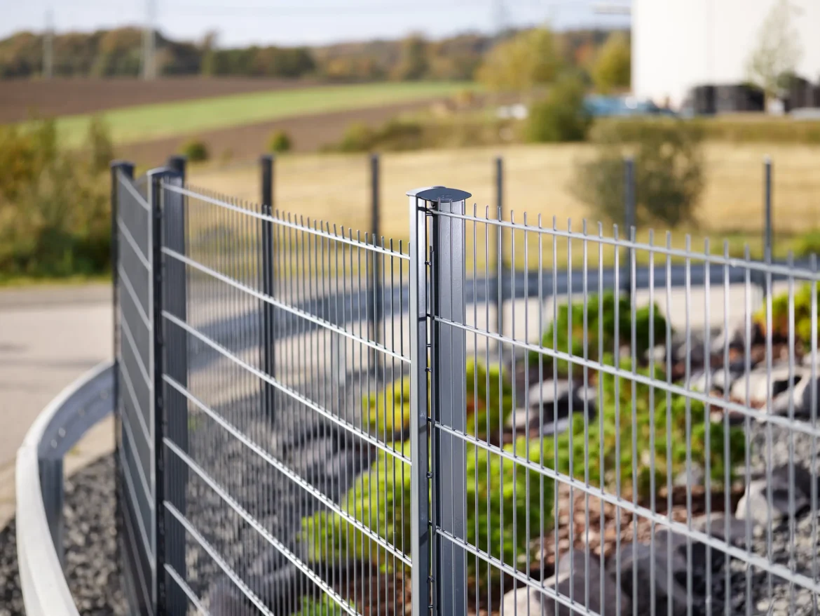 Meister-Job: Dein zuverlässiger Zaunbauer in der Nähe für Holzzäune und mehr